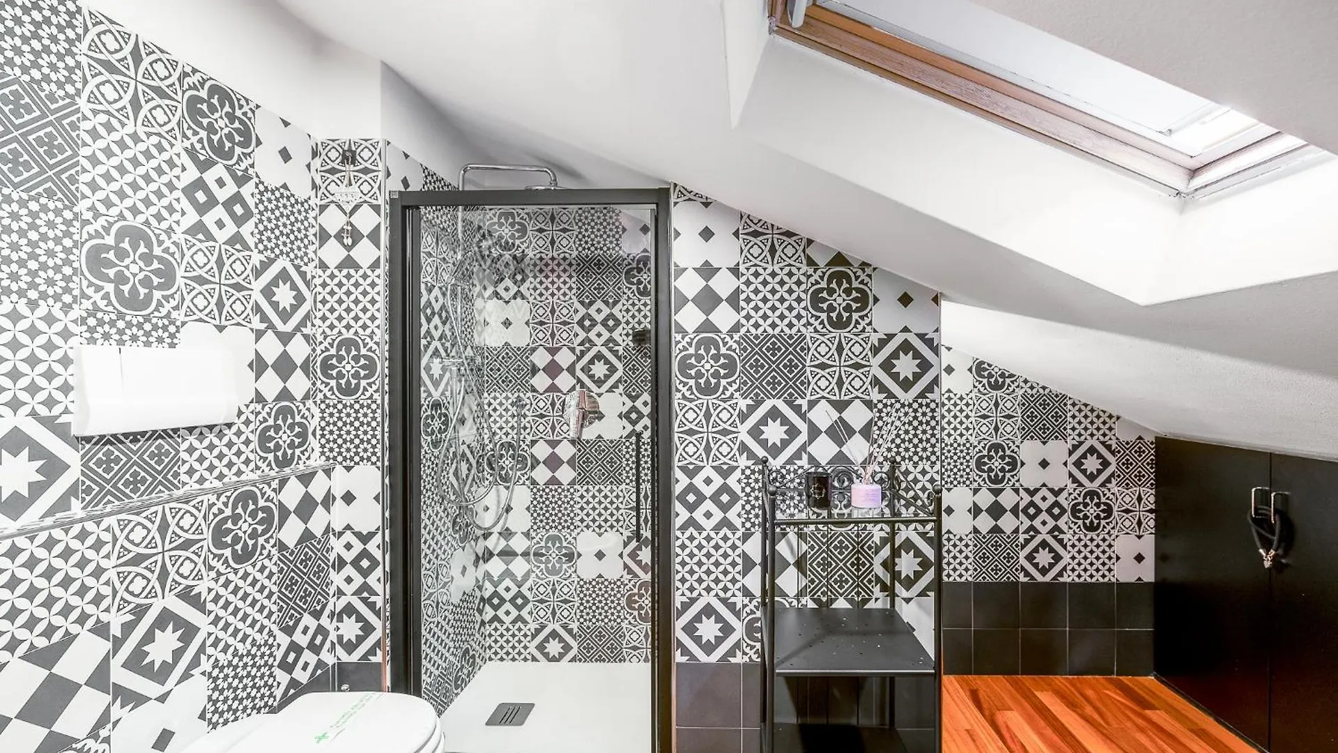 Appartamento Bright Loft - Free Private Parking Milano